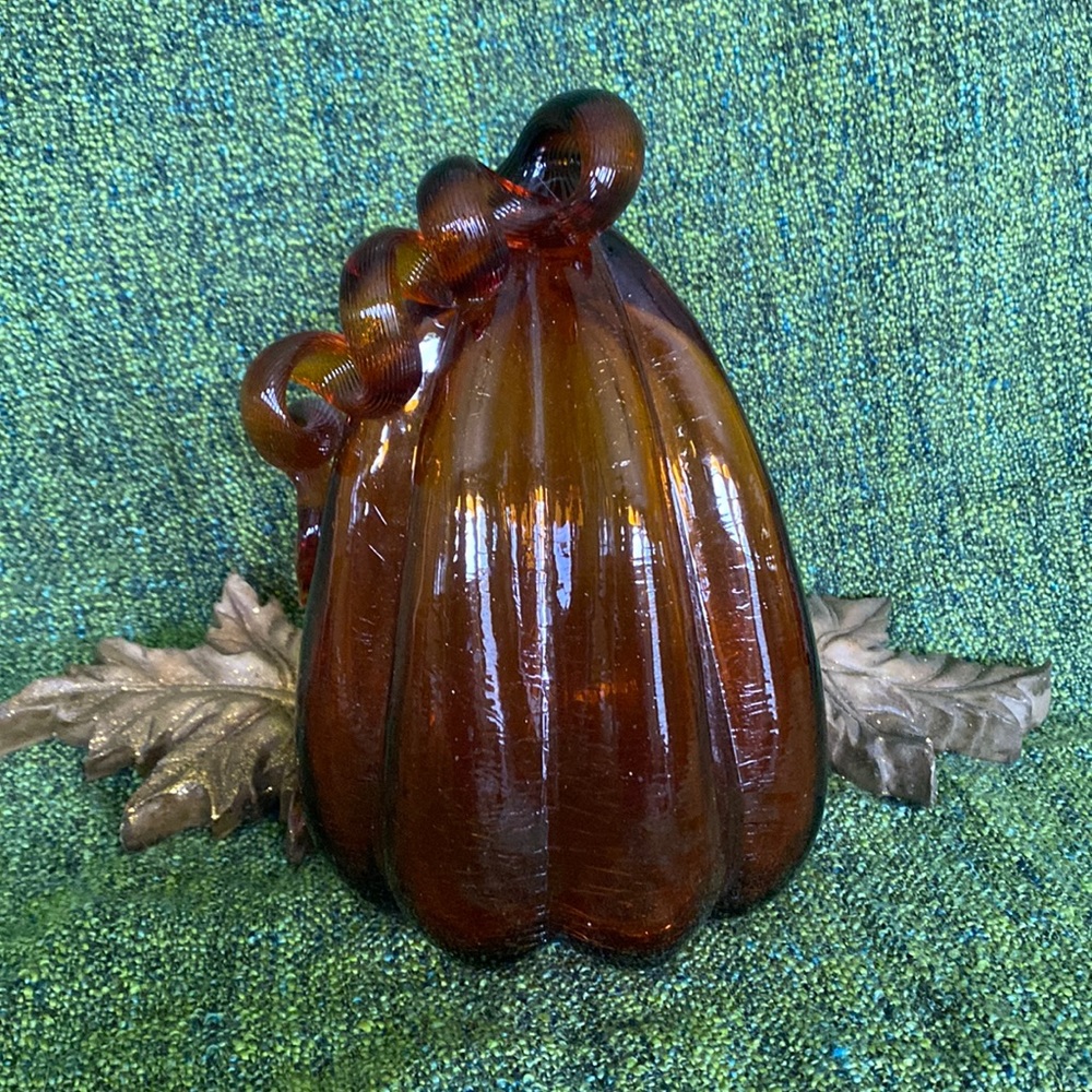 Crackle glass pumpkin